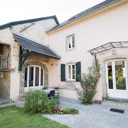 Le Clos De Cinacle Couette-café