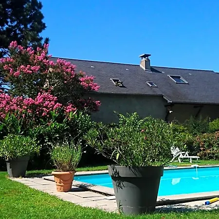 Le Clos De Cinacle 3*